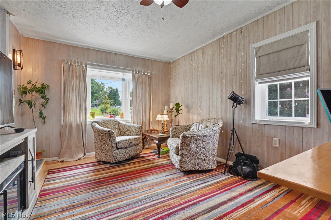 1952 Canton Road Property Photo 11