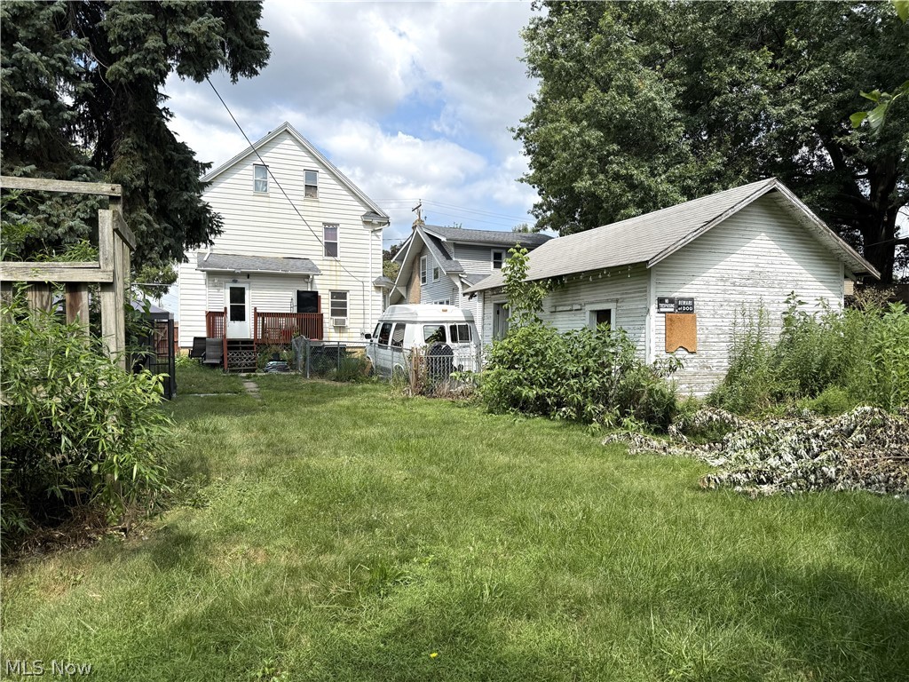 812 Clarendon Avenue Nw Property Photo 32