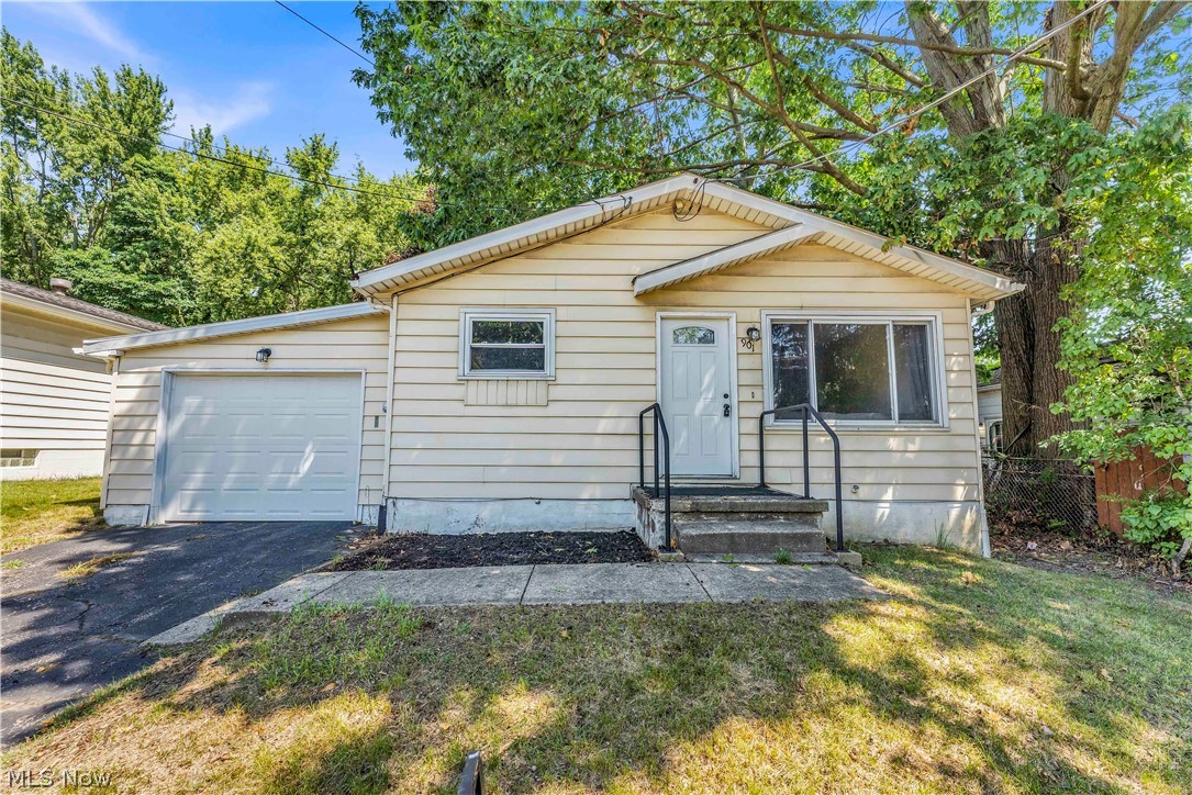 901 Jean Avenue Property Photo 1
