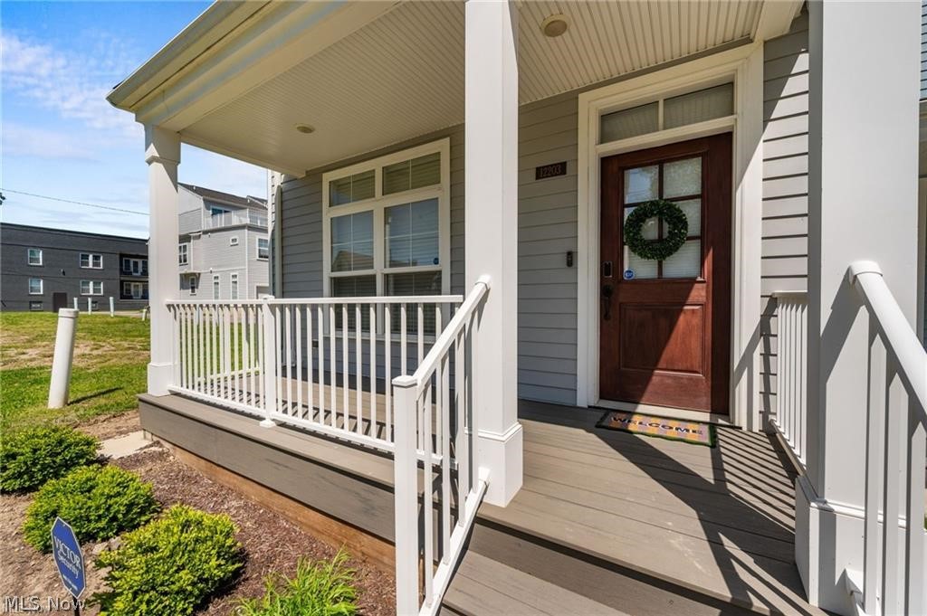 12203 Ashbury Avenue Property Photo 3