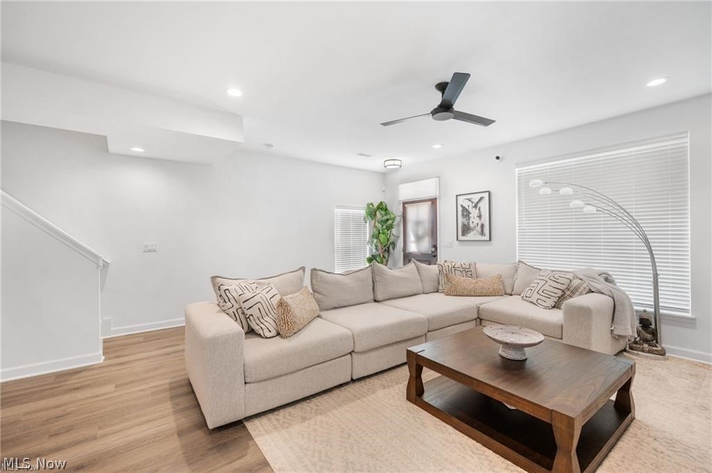 12203 Ashbury Avenue Property Photo 6