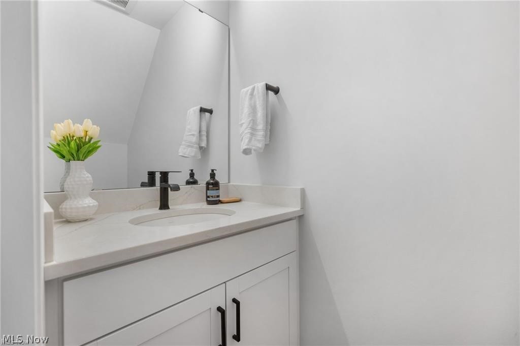 12203 Ashbury Avenue Property Photo 12