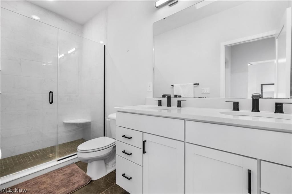 12203 Ashbury Avenue Property Photo 27