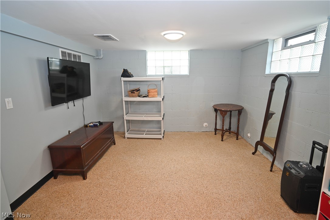 482 Ewing Road Property Photo 32