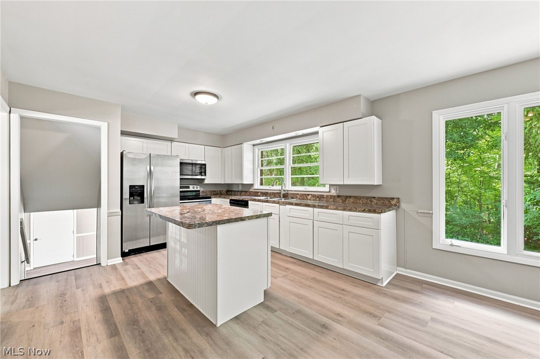 558 Garnette Road Property Photo 8