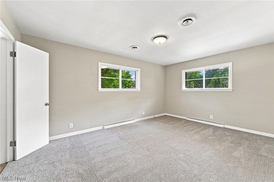 558 Garnette Road Property Photo 21