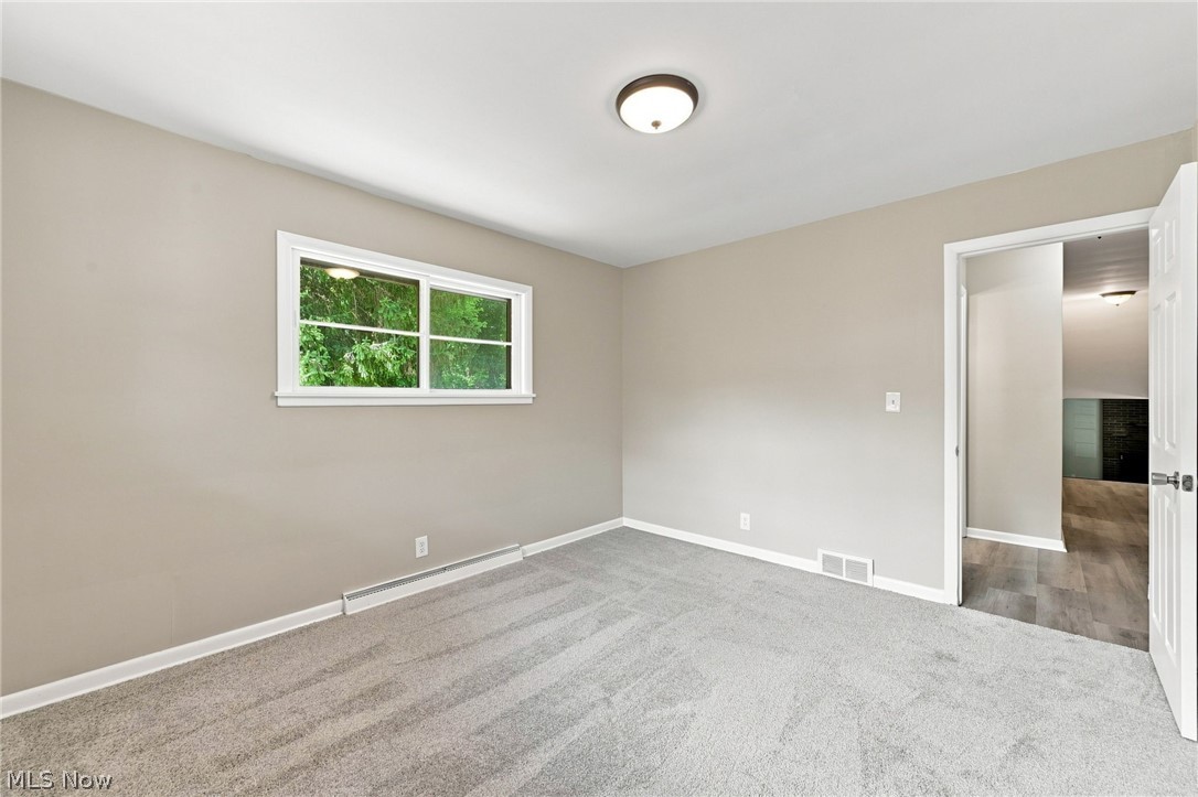 558 Garnette Road Property Photo 24