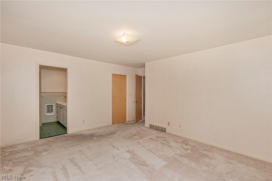 1987 Burlington Road Property Photo 27