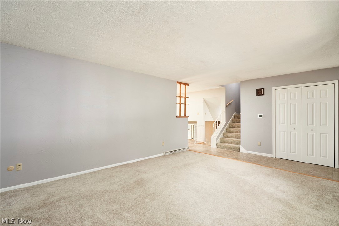 792 Jolson Avenue Property Photo 5