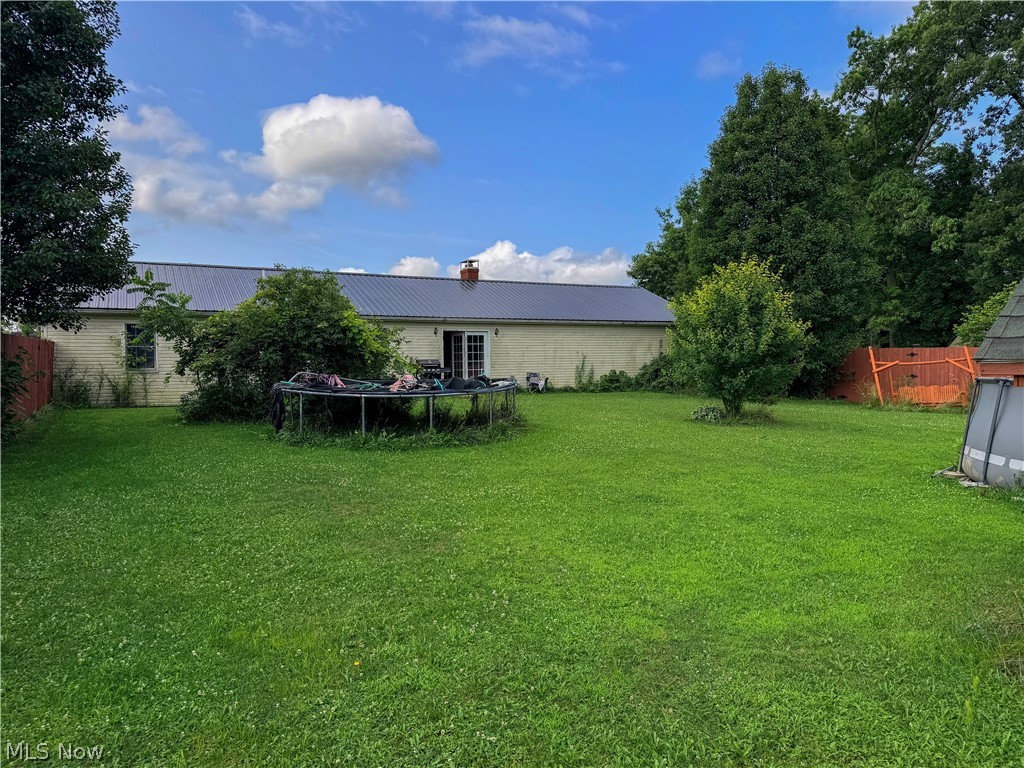 412 Lattimer Road W Property Photo 31