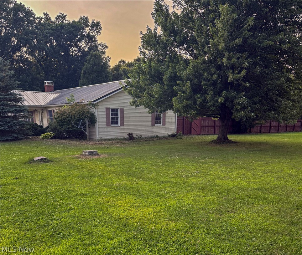 412 Lattimer Road W Property Photo 44