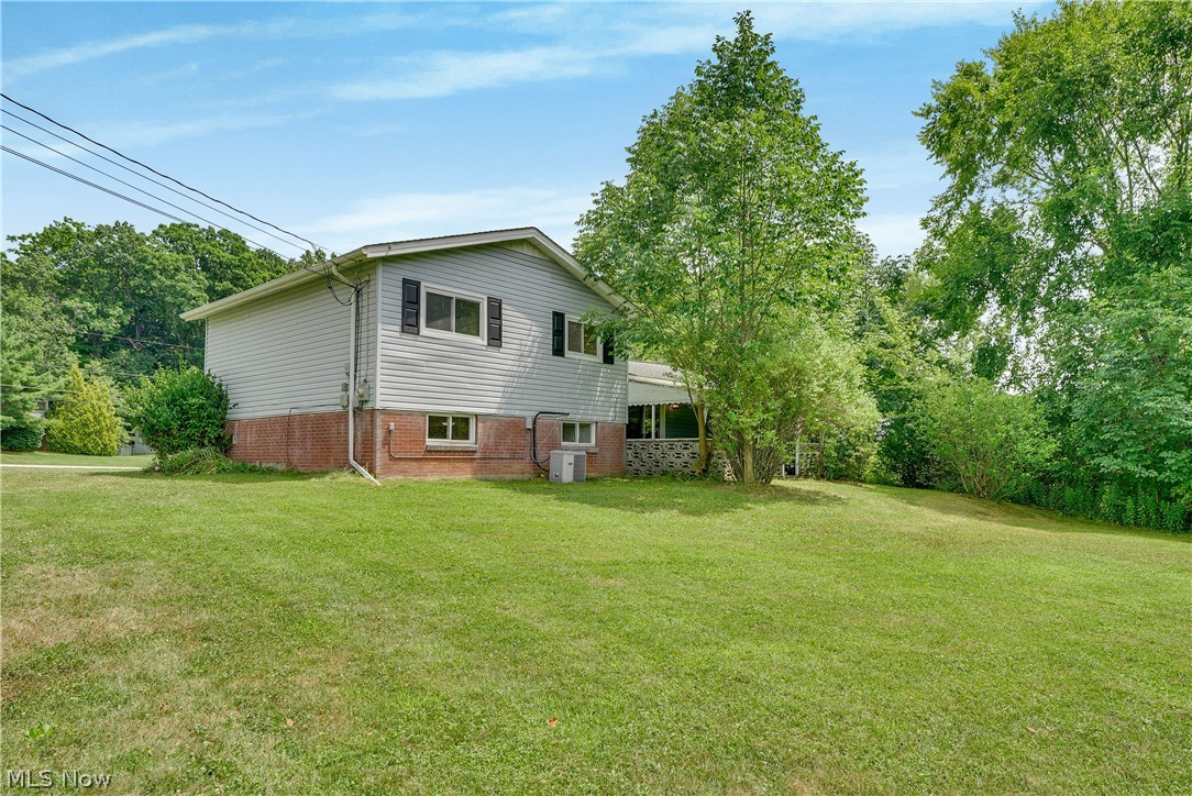 970 Iroquois Run Property Photo 25