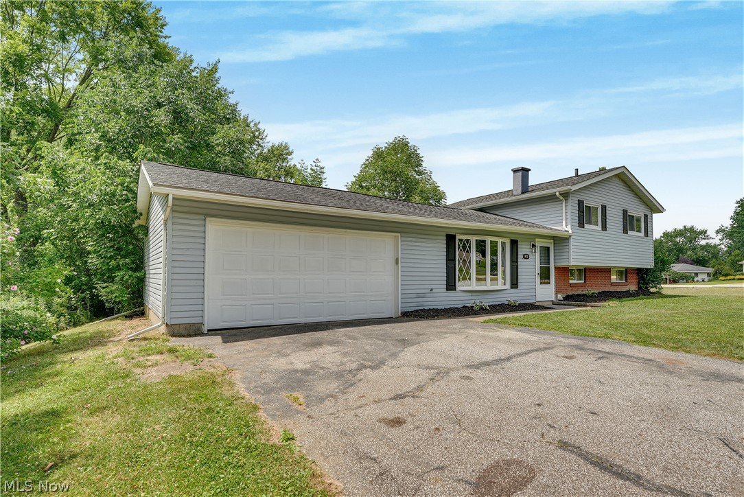 970 Iroquois Run Property Photo 26
