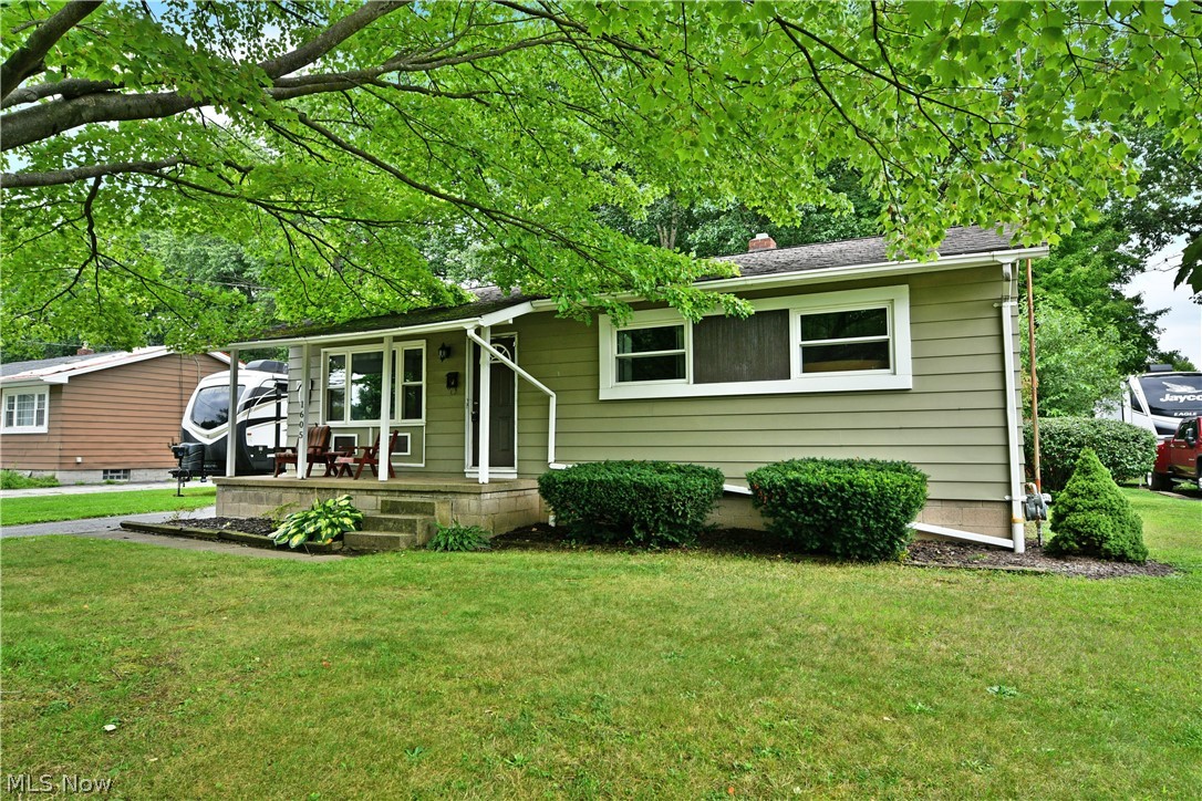 1605 Difford Drive Property Photo 2