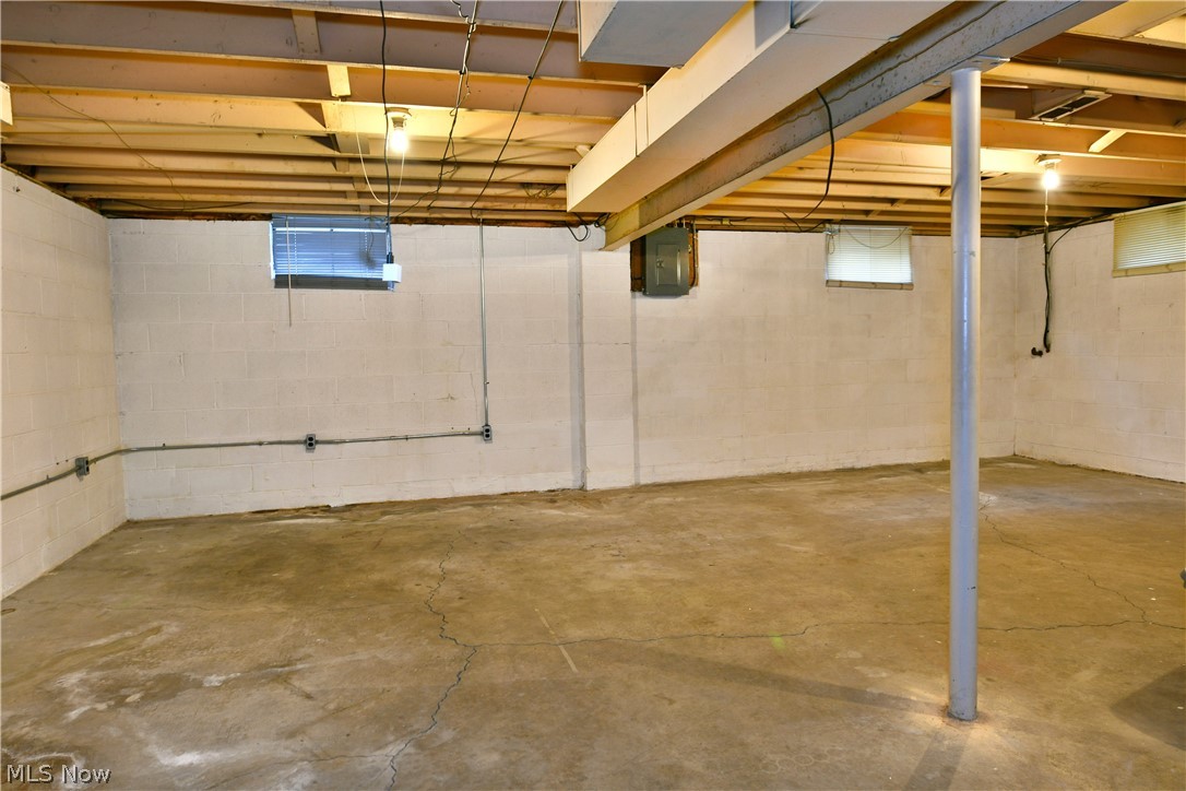 1605 Difford Drive Property Photo 35