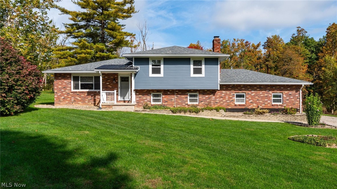 6825 Starner Lane