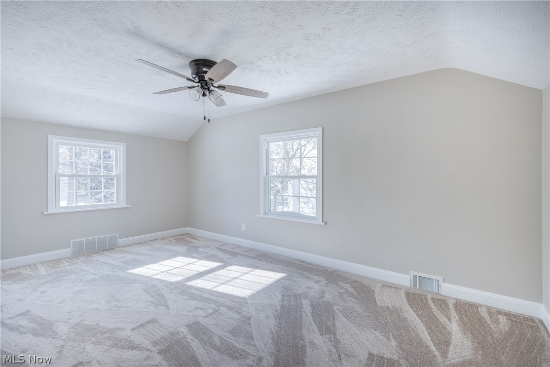 19013 Chagrin Boulevard Property Photo 22