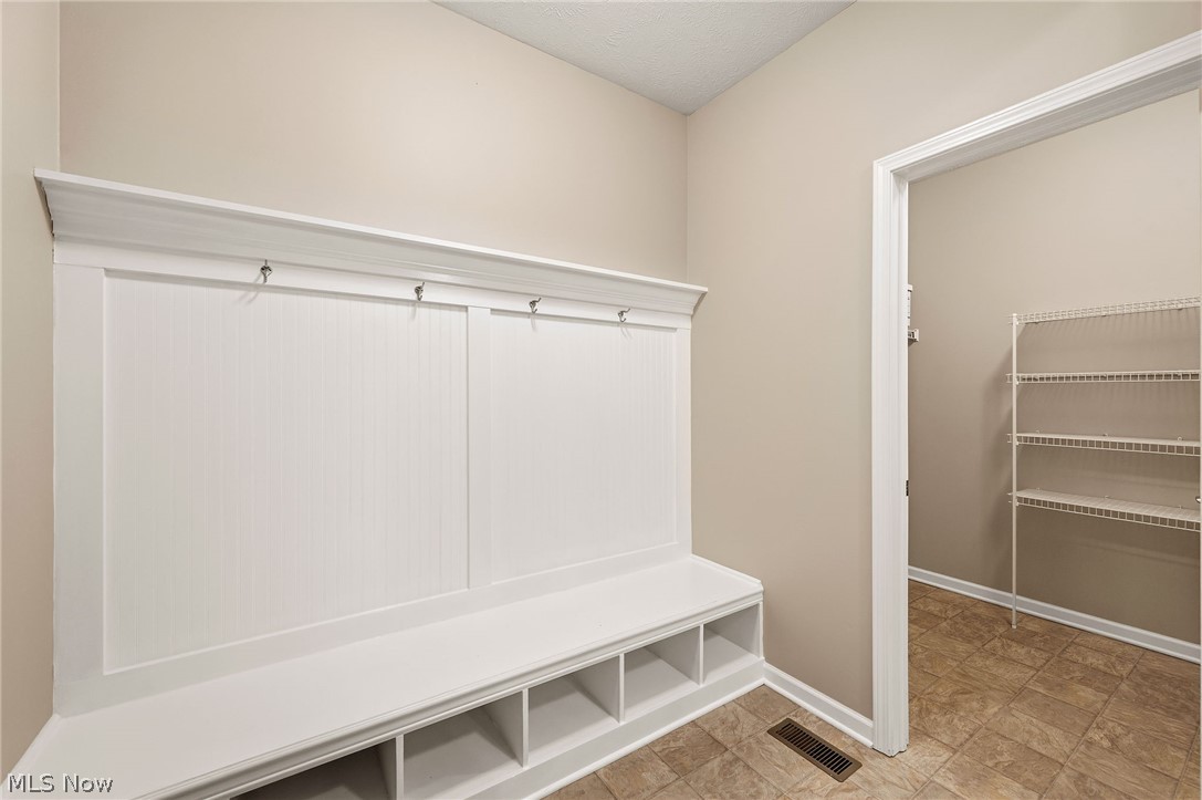 7916 Walcott Way Property Photo 12