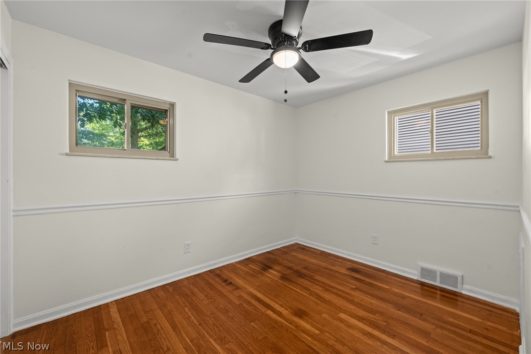 24914 E Oakland Property Photo 30