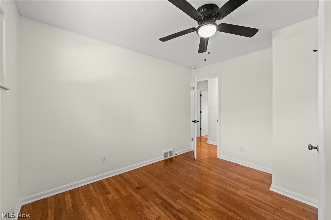 24914 E Oakland Property Photo 35