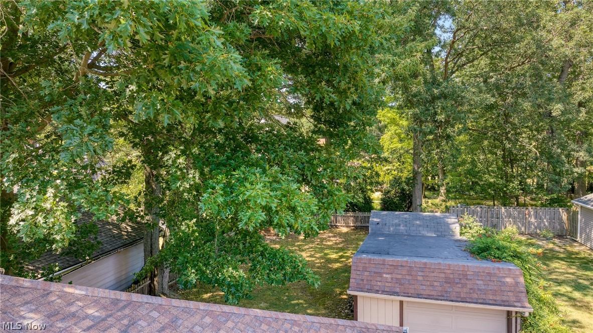 24914 E Oakland Property Photo 46