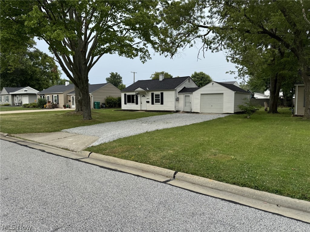 5003 Wake Robin Road Property Photo 1