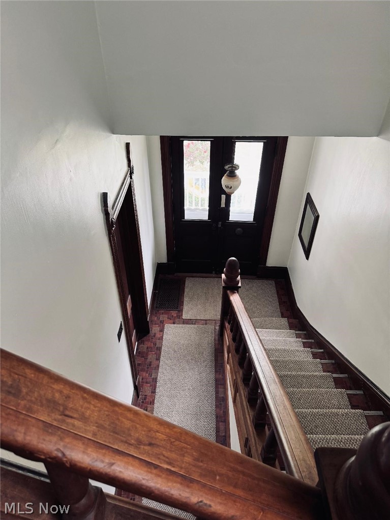 3875 State Road S Property Photo 4