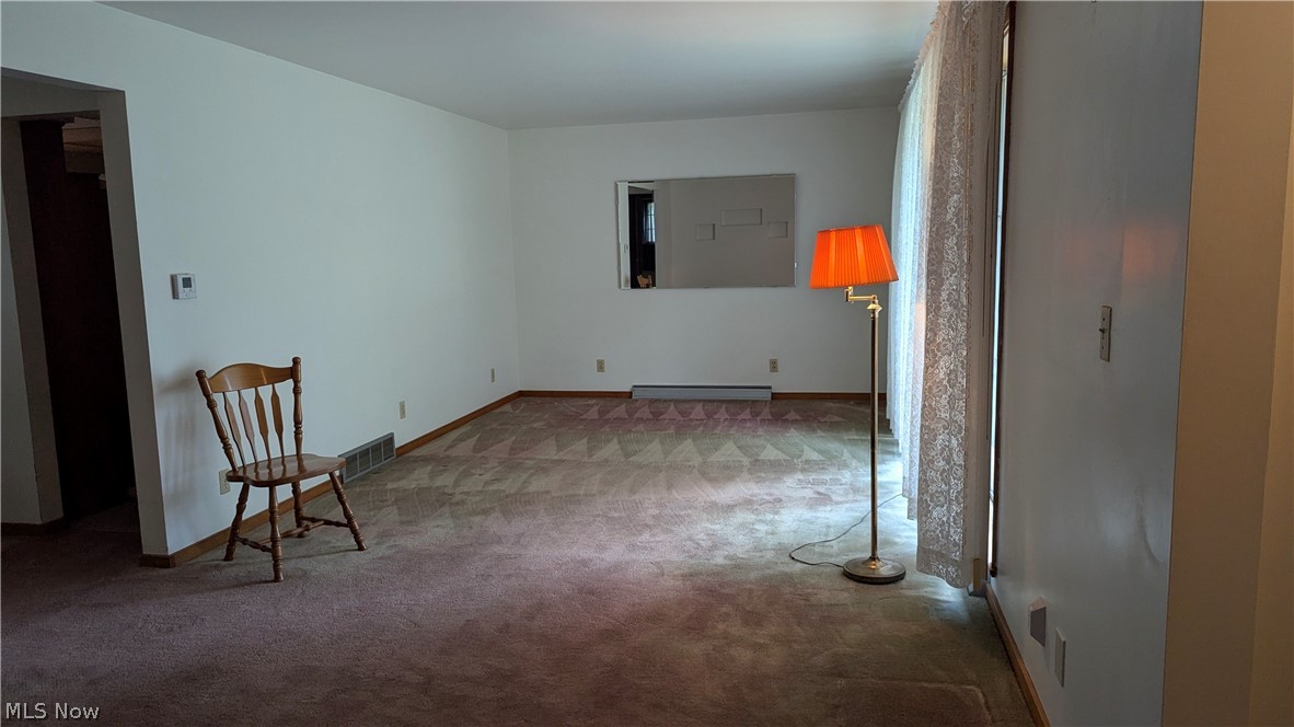 2921 Center Road Property Photo 8