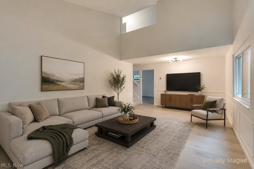 9668 Abbeyshire Way Property Photo 3