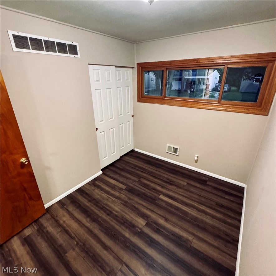 1093 Sutherland Avenue Property Photo 22