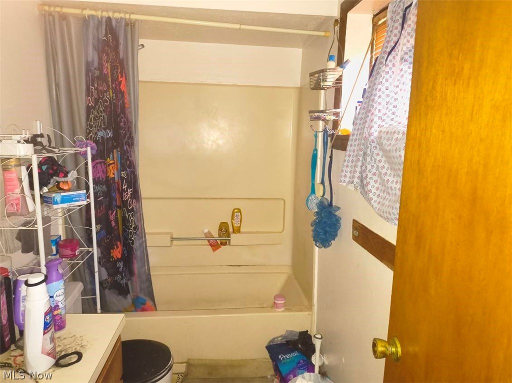 346 Joseph Avenue Property Photo 5