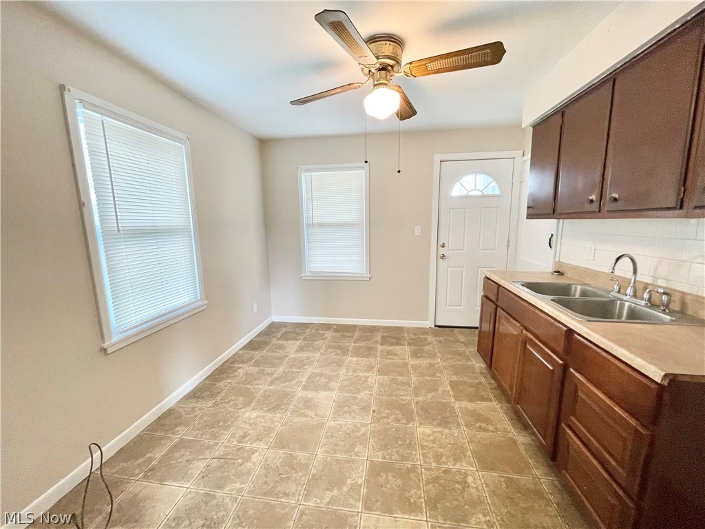 818-824 S Central Drive Property Photo 16