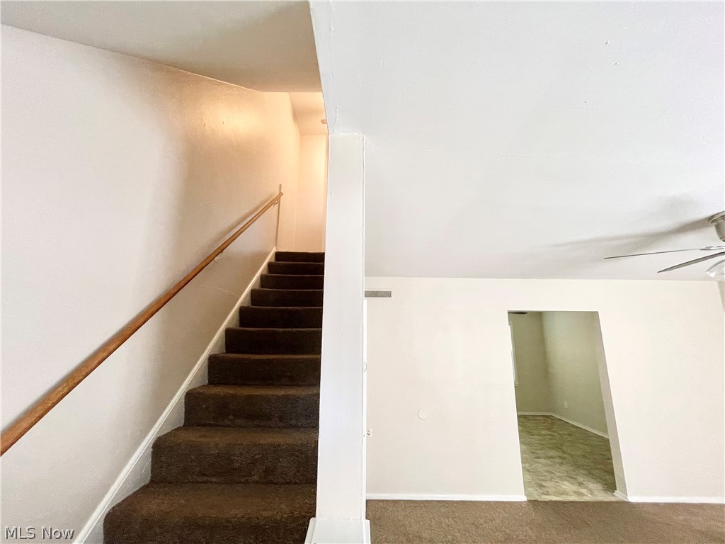 818-824 S Central Drive Property Photo 21