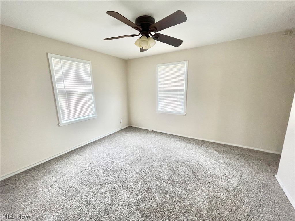 818-824 S Central Drive Property Photo 25