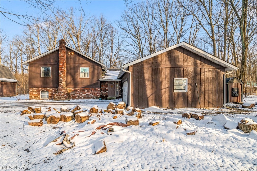 1990 Short Road Property Photo 3