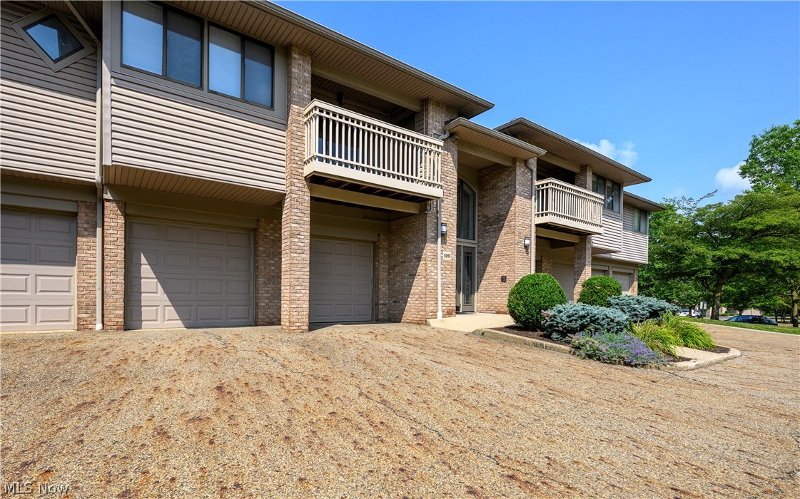 3800 Rosemont Boulevard 109b Property Photo 1