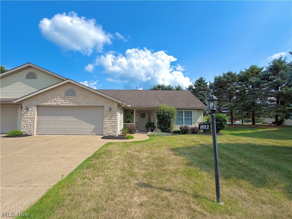 1012 Meadow Drive Nw Property Photo 1