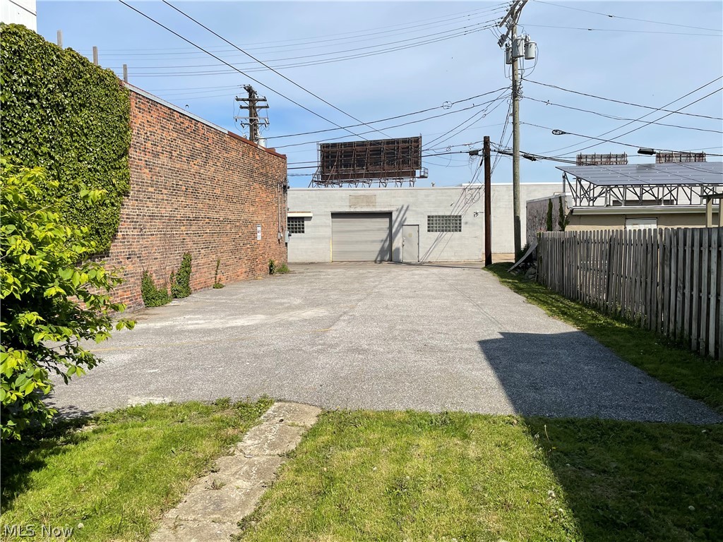 3408 Clinton Avenue Property Photo 6