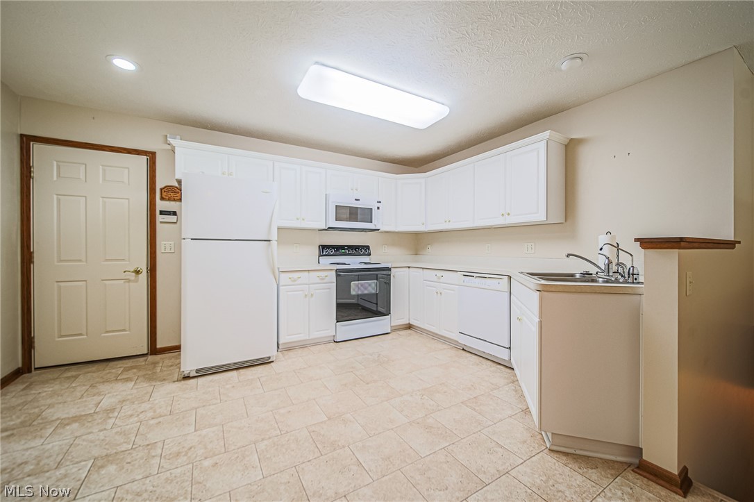 205 Greenbriar Lane Property Photo 9