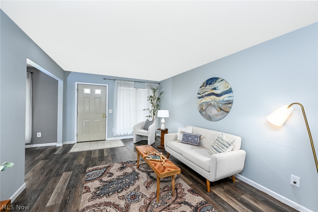 2796 Mull Avenue B Property Photo 4