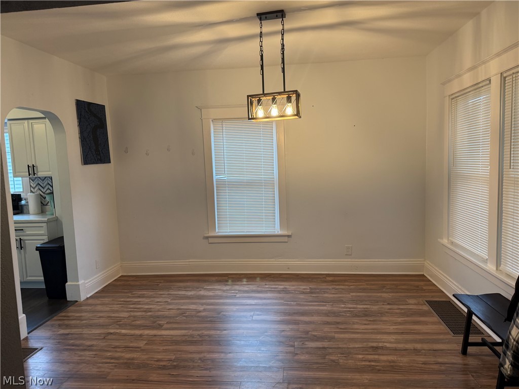 675 Oxford Avenue Property Photo 5