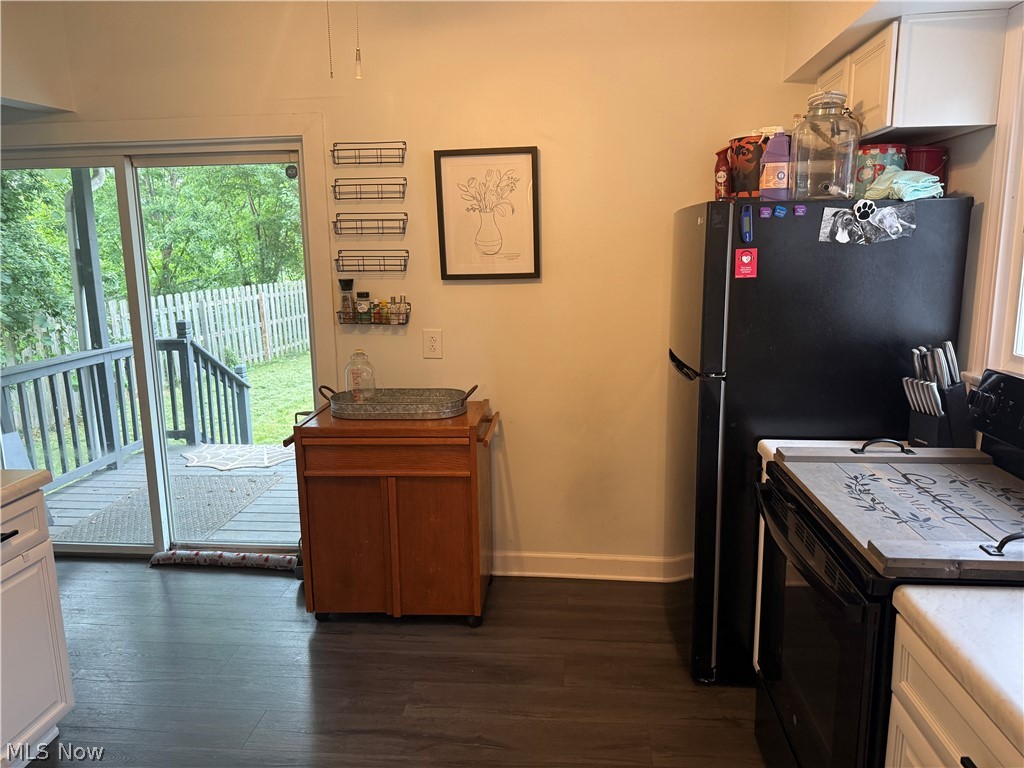 675 Oxford Avenue Property Photo 6