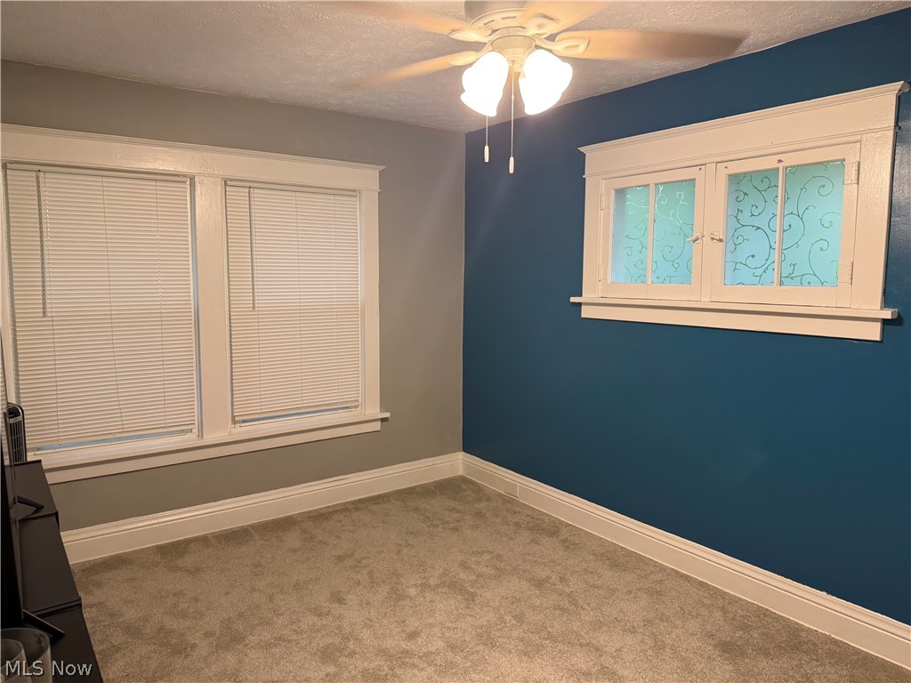 675 Oxford Avenue Property Photo 11
