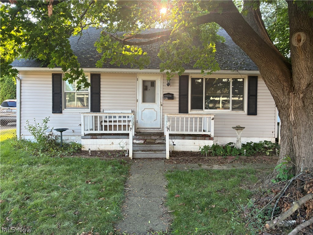1235 Bordner Avenue SW Property Photo 1
