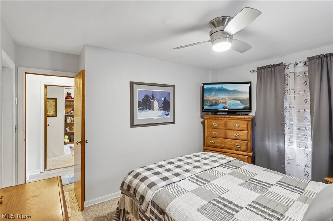 394 E Park Avenue Property Photo 14