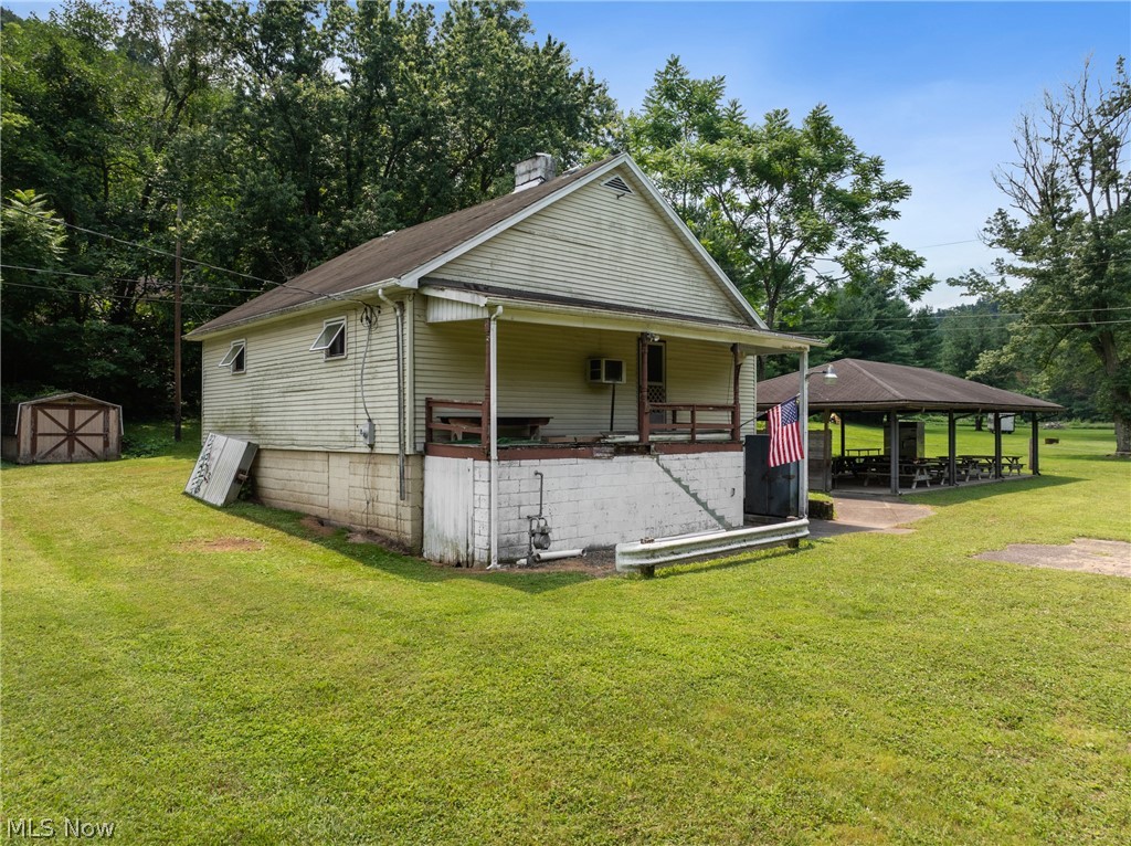 56680 Wegee Road Property Photo 3