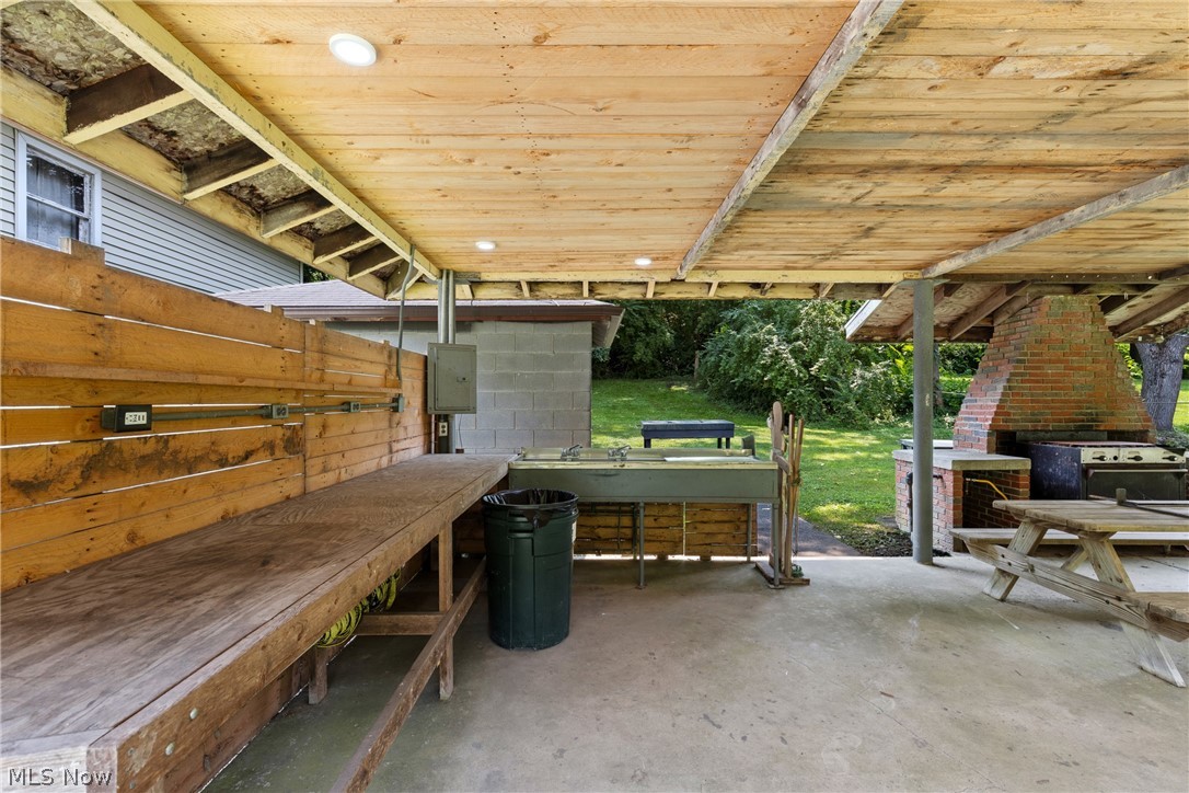 56680 Wegee Road Property Photo 20
