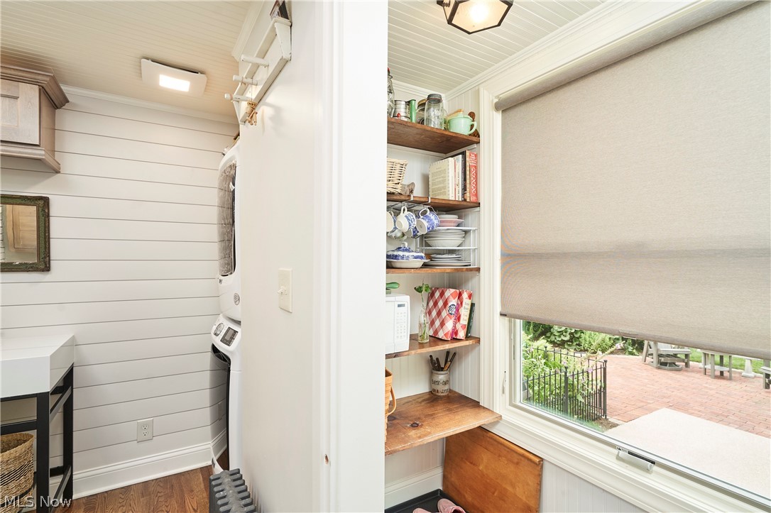 2045 Lorena Avenue Property Photo 13