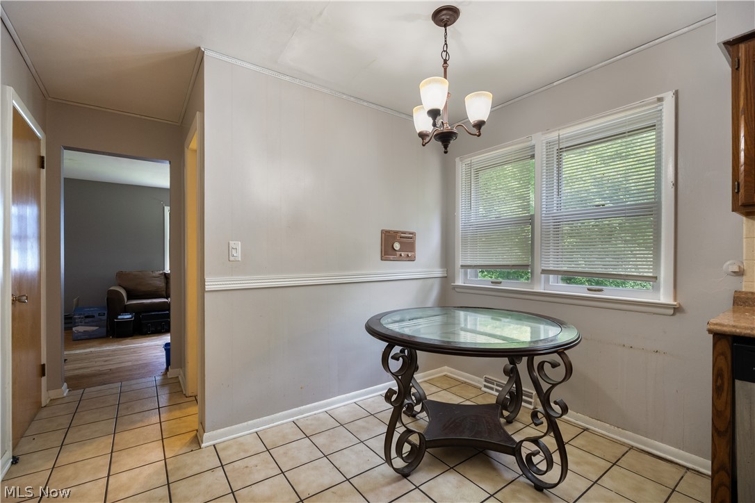 542 Garnette Road Property Photo 8