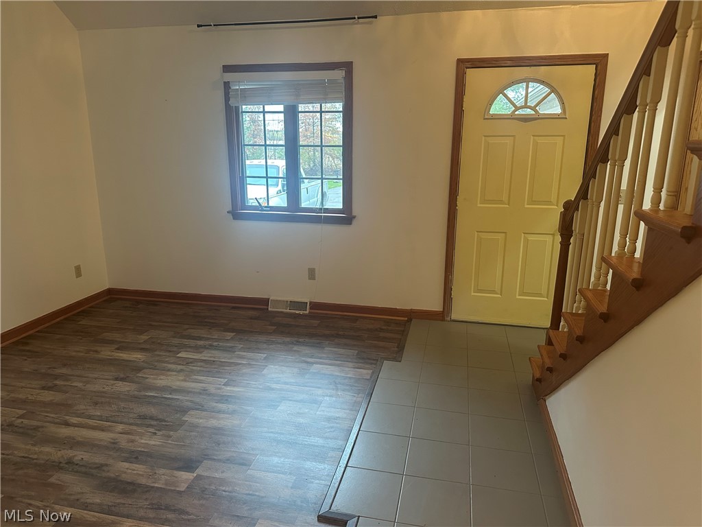 3580 E Western Reserve Road Property Photo 2